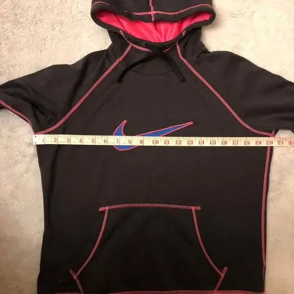 Nike Women’s size large therma Fit  hooded Sweatshirt Pink Black - Picture 5 of 7